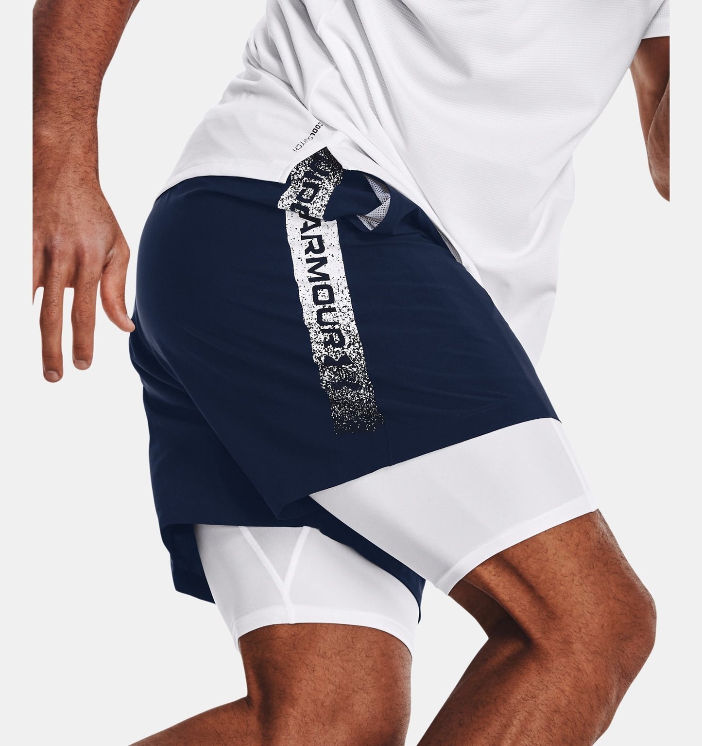 UNDER ARMOUR MENS WOVEN GRAPHIC SHORTS - ACADEMY