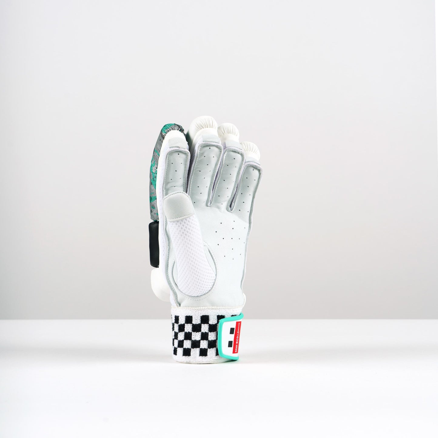 GRAY-NICOLLS VENTUS 1.0 300 BATTING GLOVES