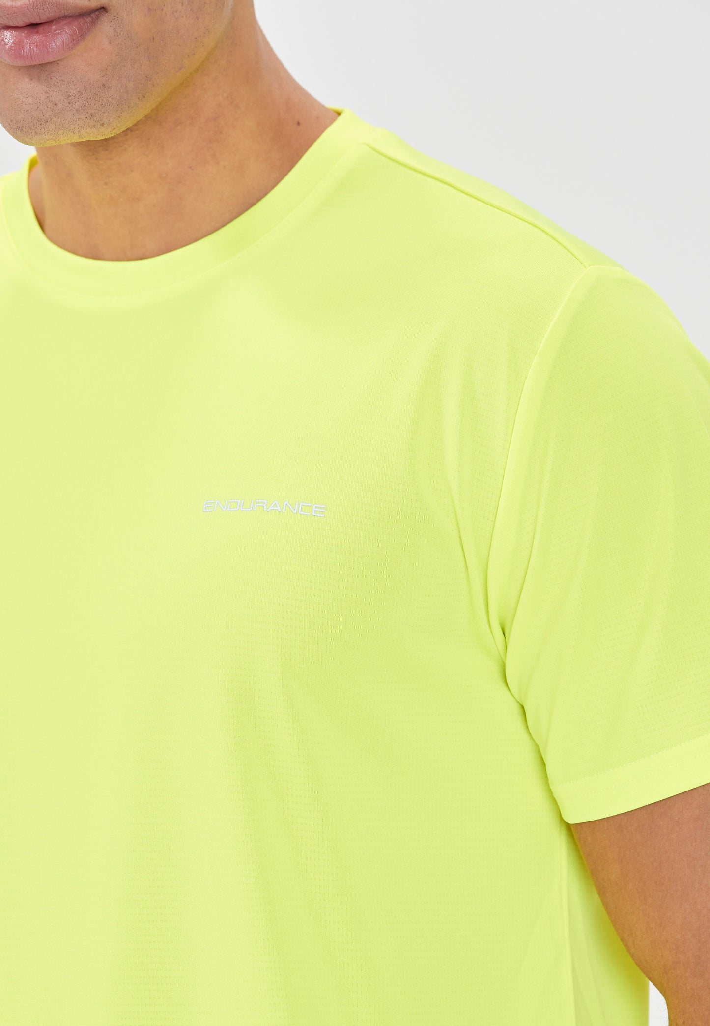 ENDURANCE MENS VERNON V2 S/S T-SHIRT