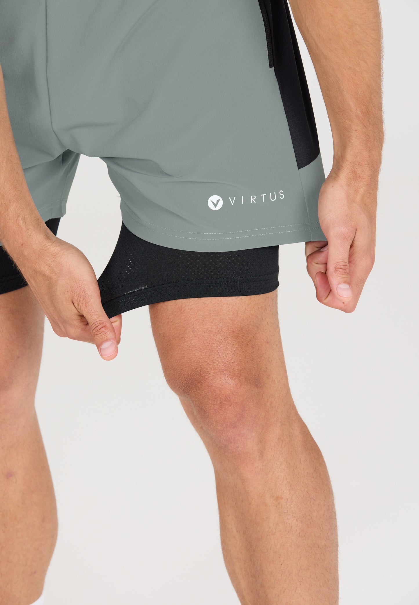 VIRTUS DYLAN 2IN1 SHORTS