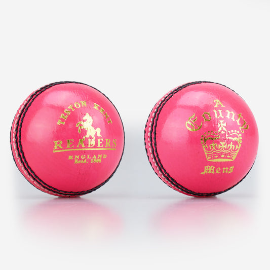 READERS COUNTY CROWN CRICKET BALL